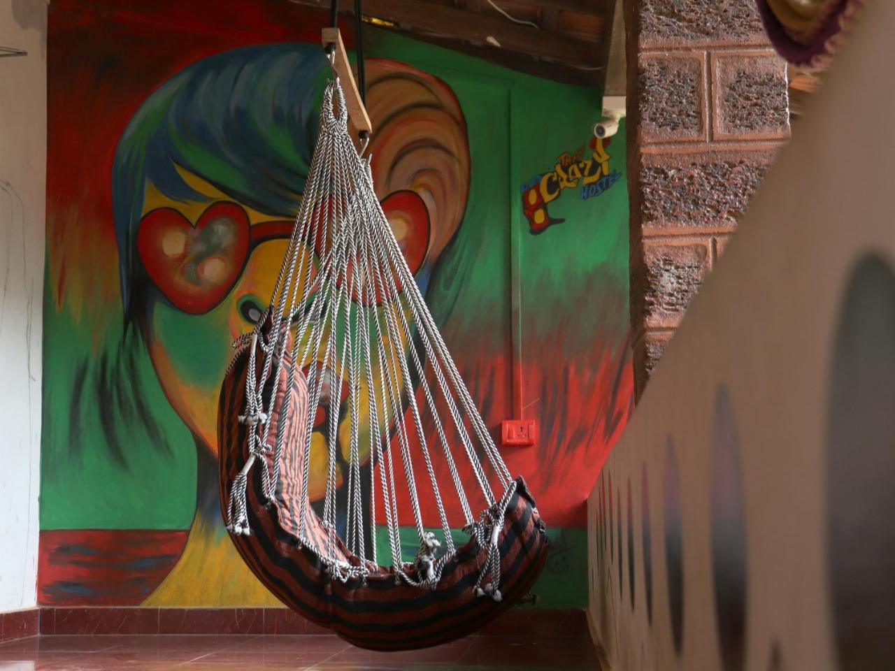 That Crazy Hostel Анджуна Екстериор снимка