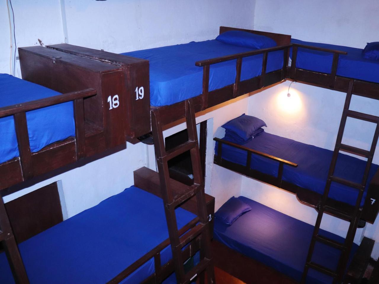 That Crazy Hostel Анджуна Екстериор снимка